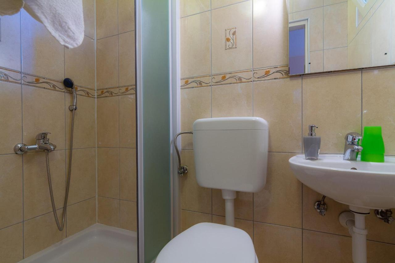 Apartman Haus Maja Banjol Екстер'єр фото