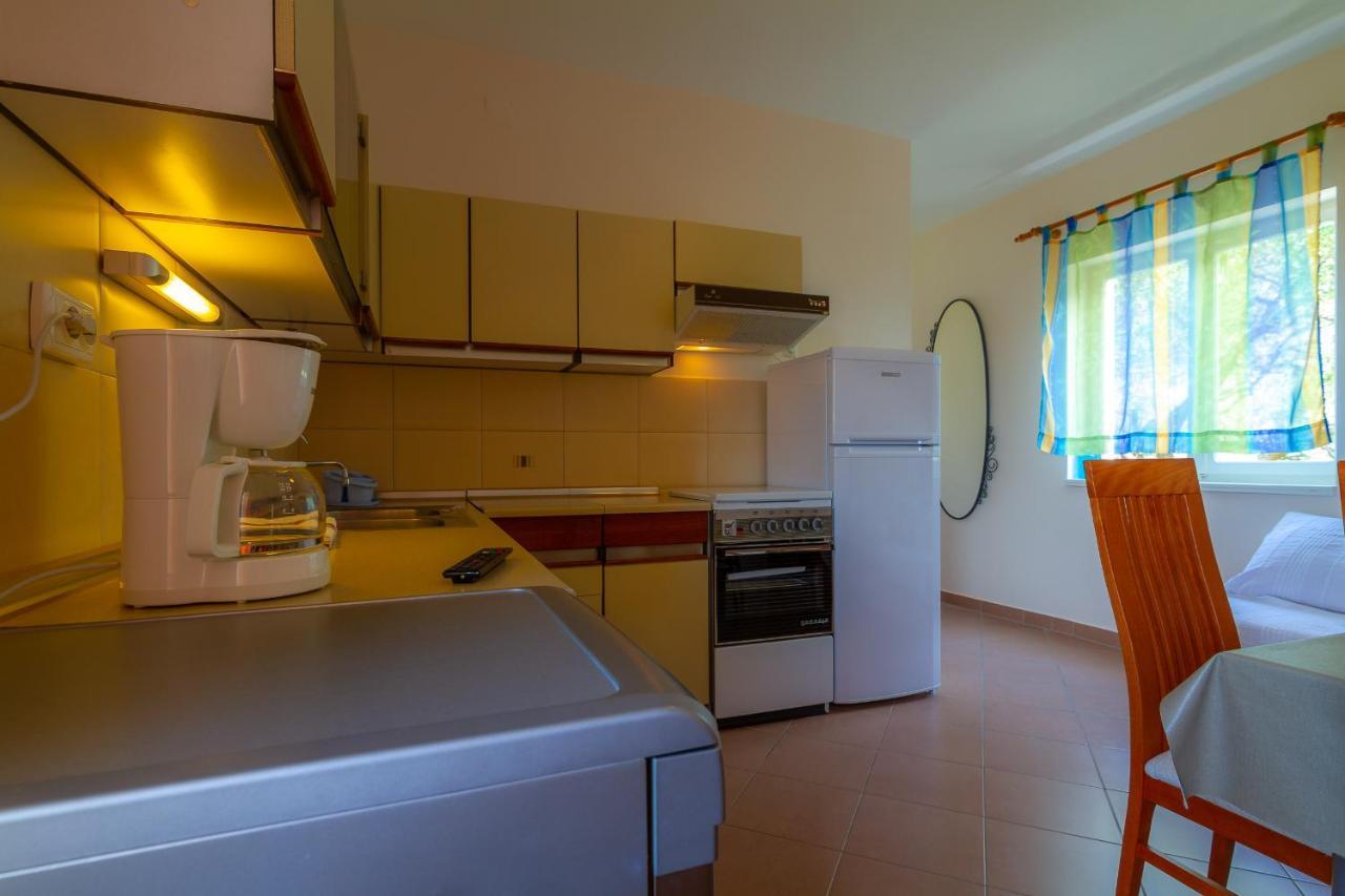 Apartman Haus Maja Banjol Екстер'єр фото